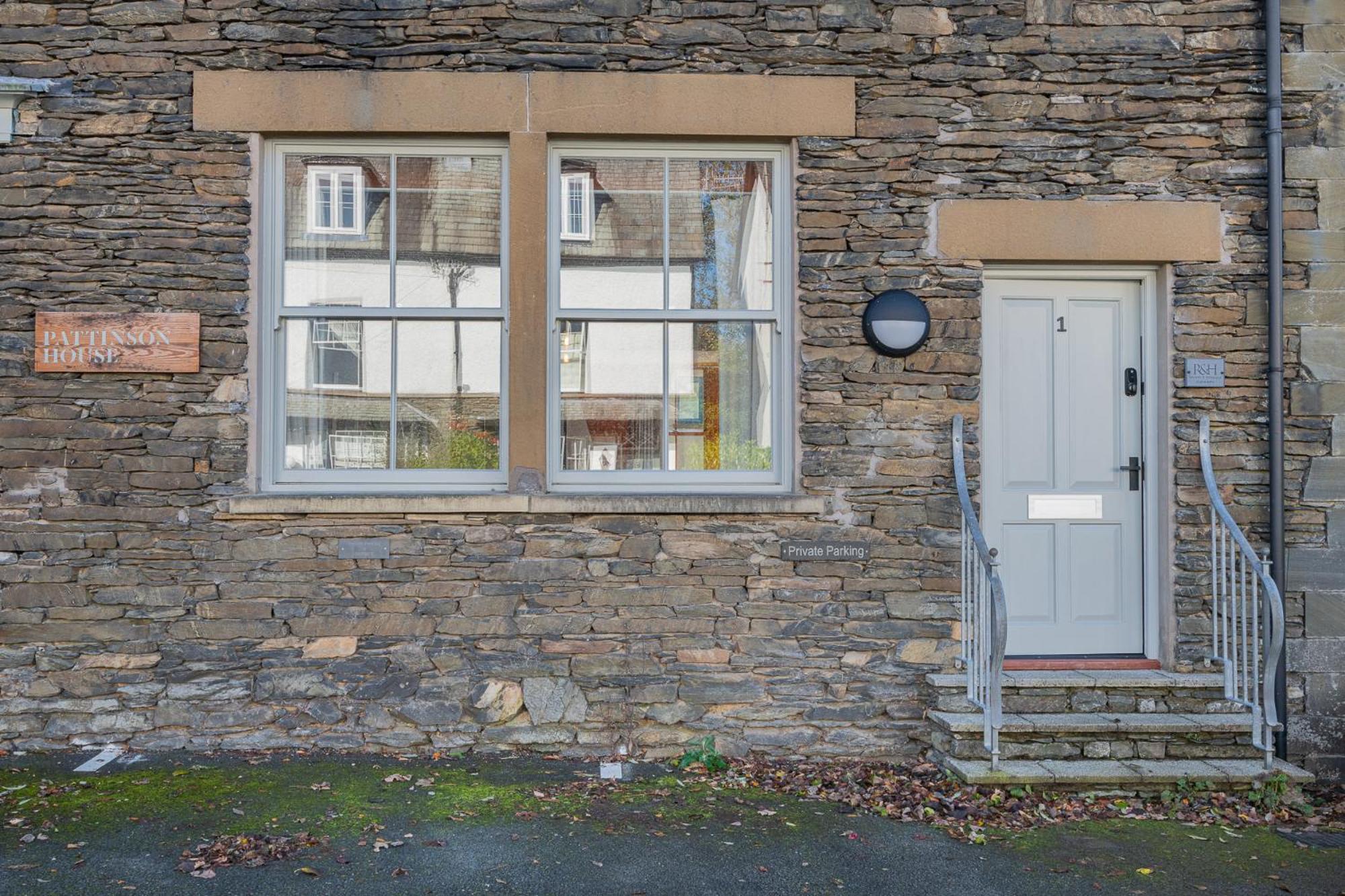 Esperance - Brand New Luxury Studio With Parking Bowness-on-Windermere Zewnętrze zdjęcie
