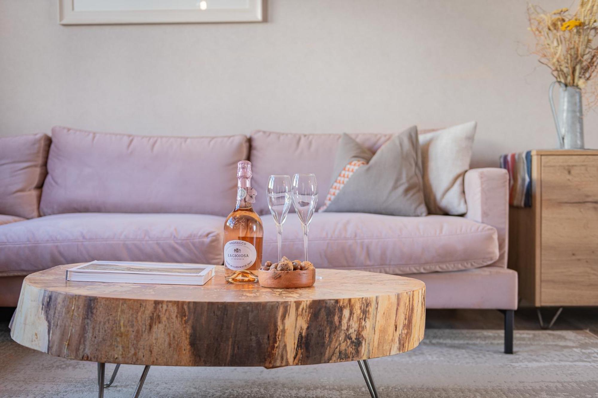 Esperance - Brand New Luxury Studio With Parking Bowness-on-Windermere Zewnętrze zdjęcie